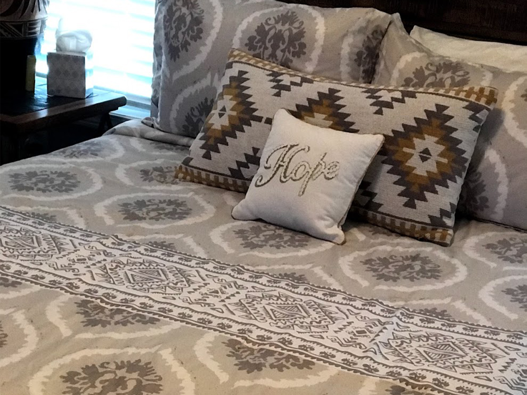 350727285-55-master-bedroom-bedset