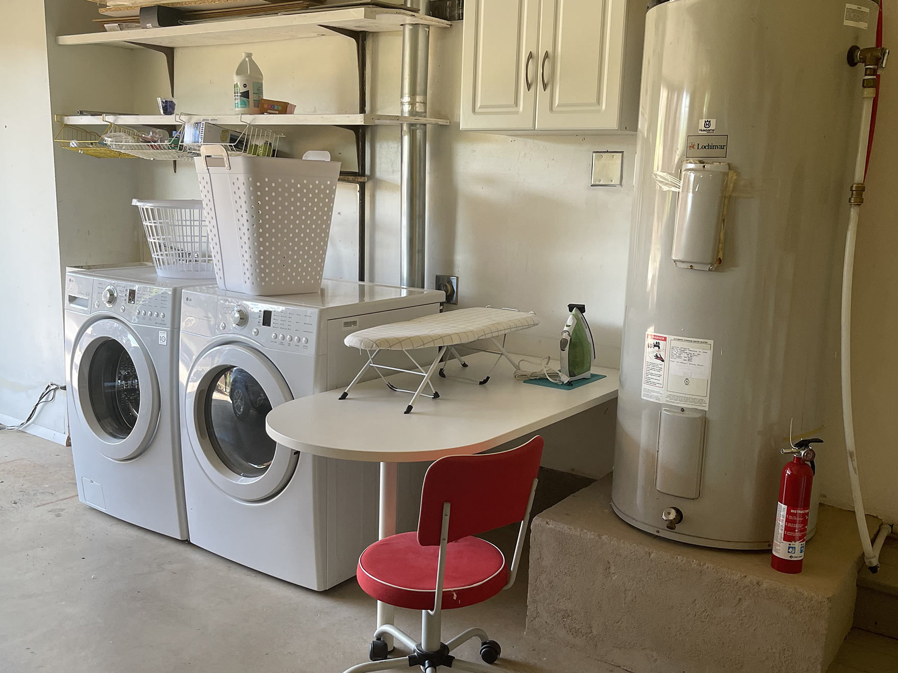 350730008-aa-garage-laudry-area