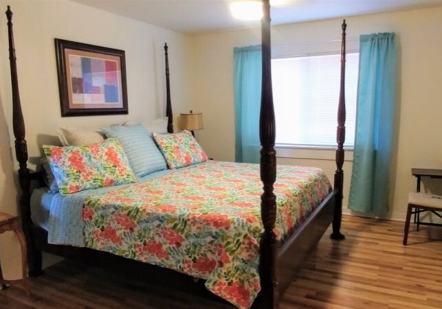 Master bedroom before 1
